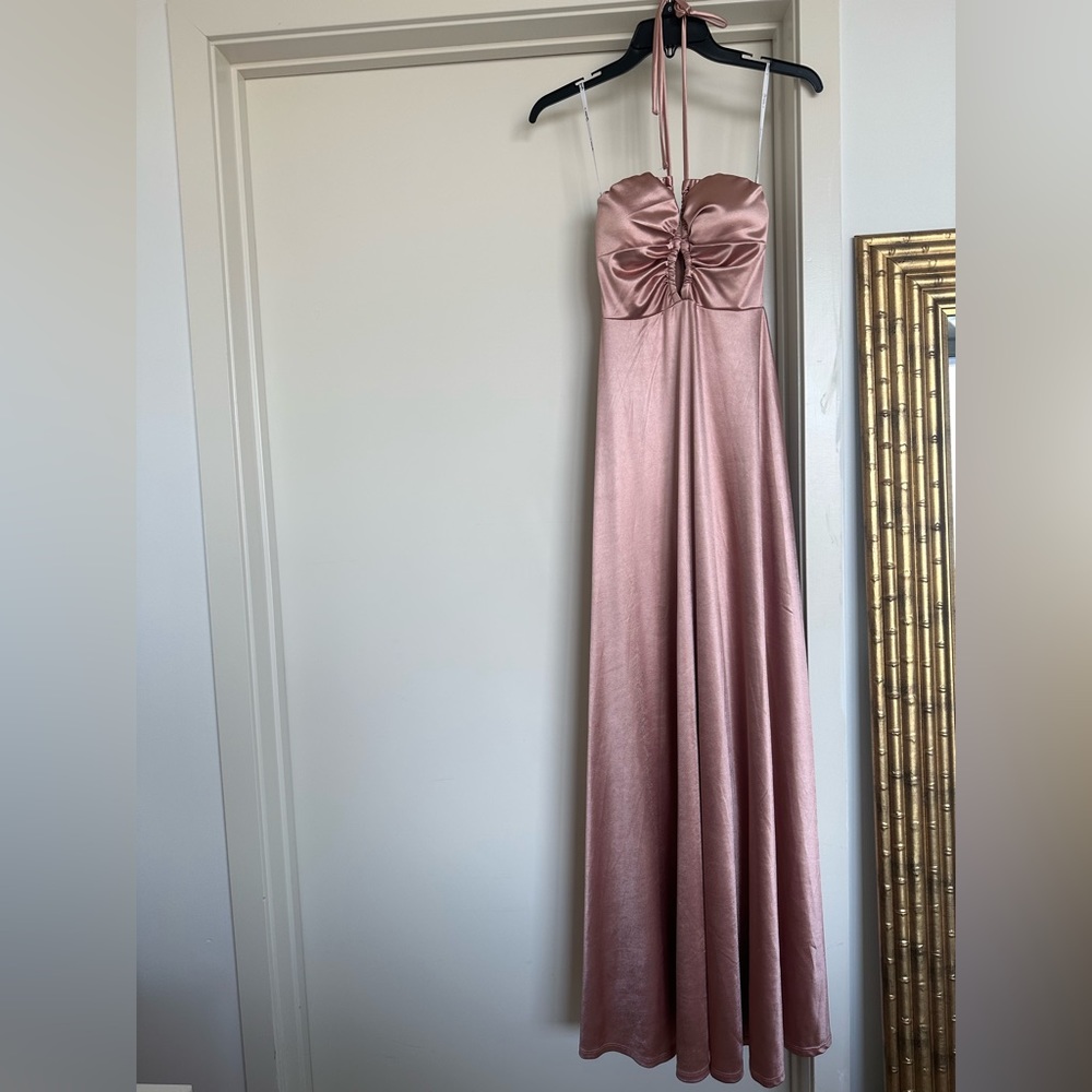 NWT size 0 pink satin long dress. Perfect for a wedding prom or special event
